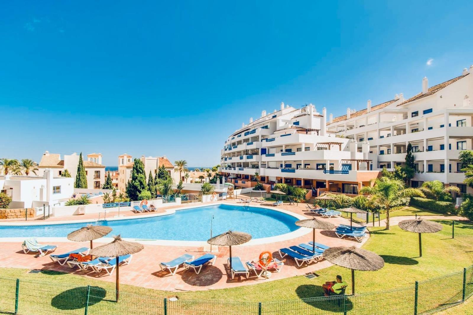 Duquesa Suites Golf And Garden Castillo de Sabinillas Zewnętrze zdjęcie